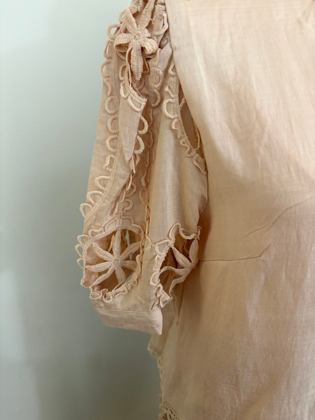 Blusa y Falda Bordado