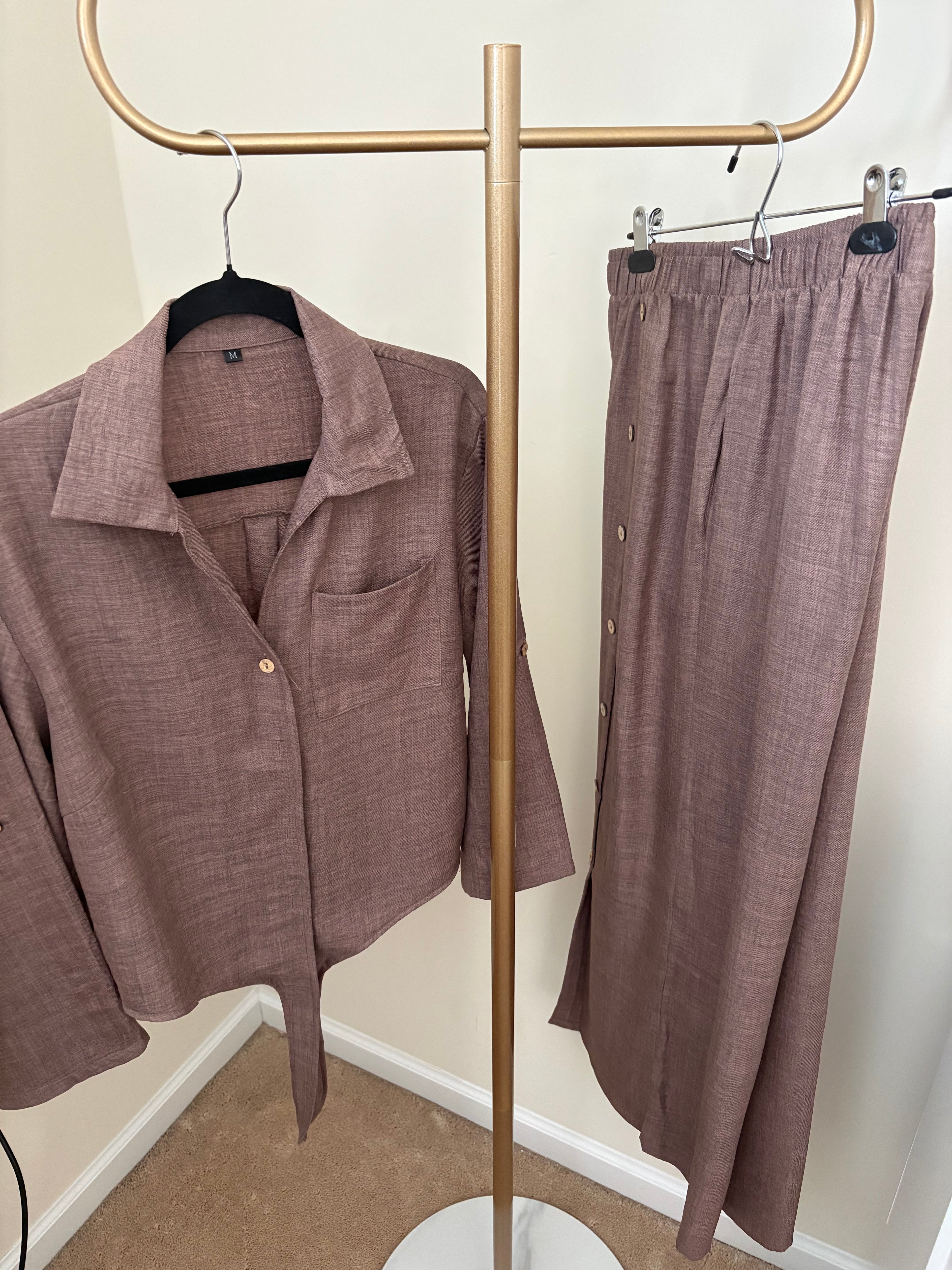 Conjunto Holgado de Manga Larga – Camisa con Lazo y Pantalón Palazzo