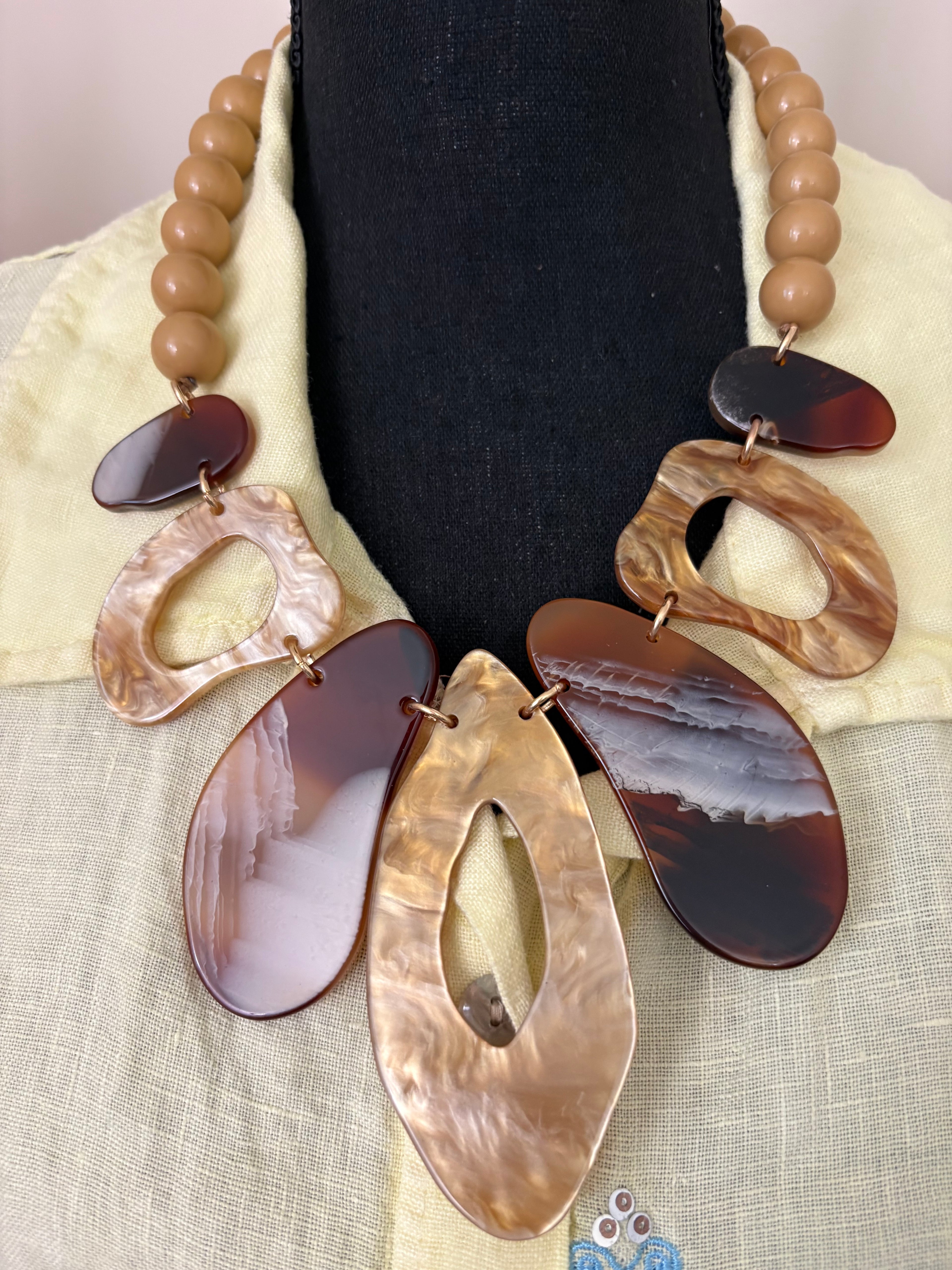 Collar de cuentas Saratoga Natural