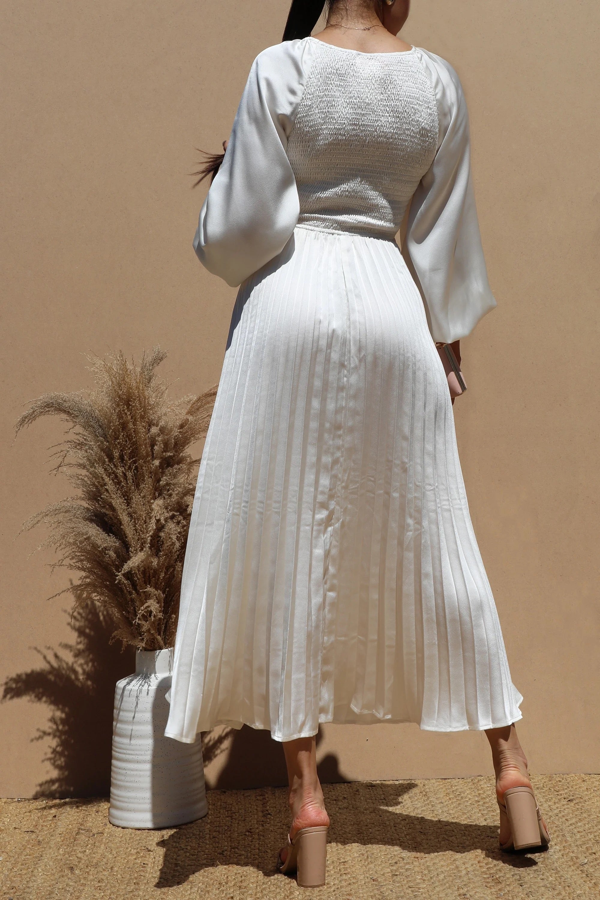 Plisado Vestido Perlado