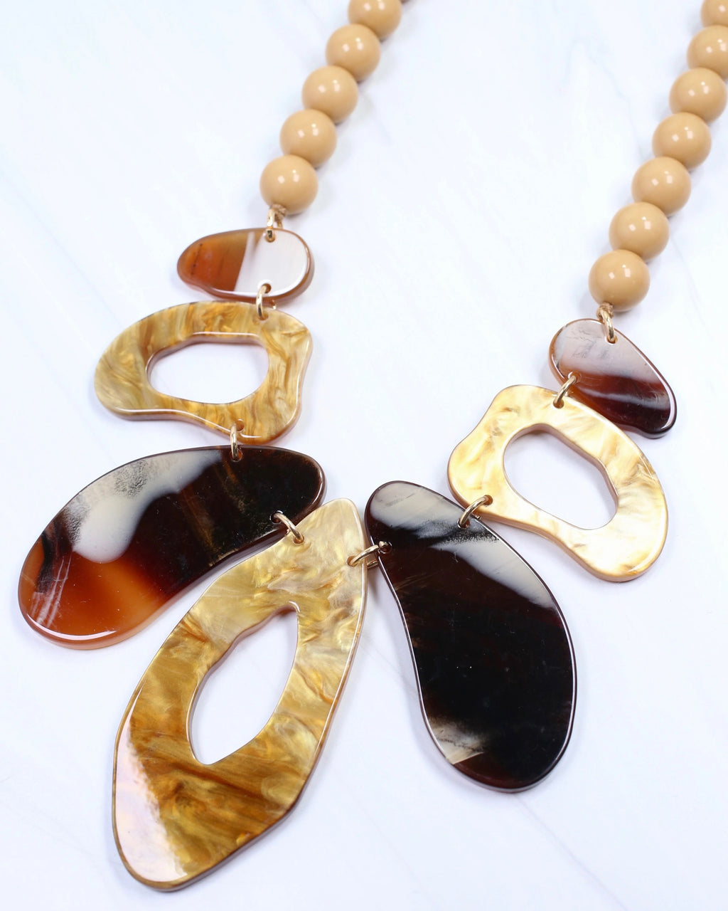 Collar de cuentas Saratoga Natural