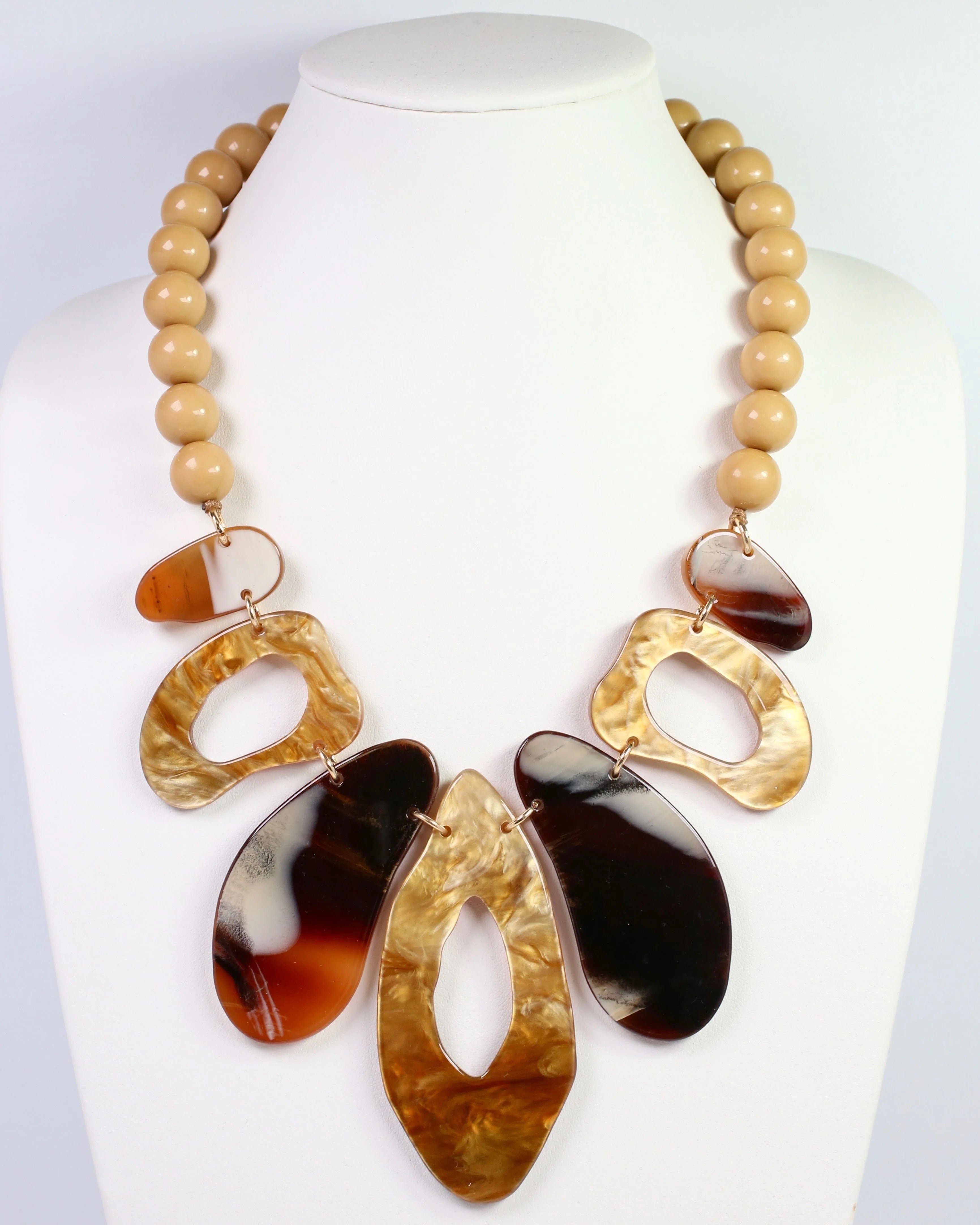 Collar de cuentas Saratoga Natural