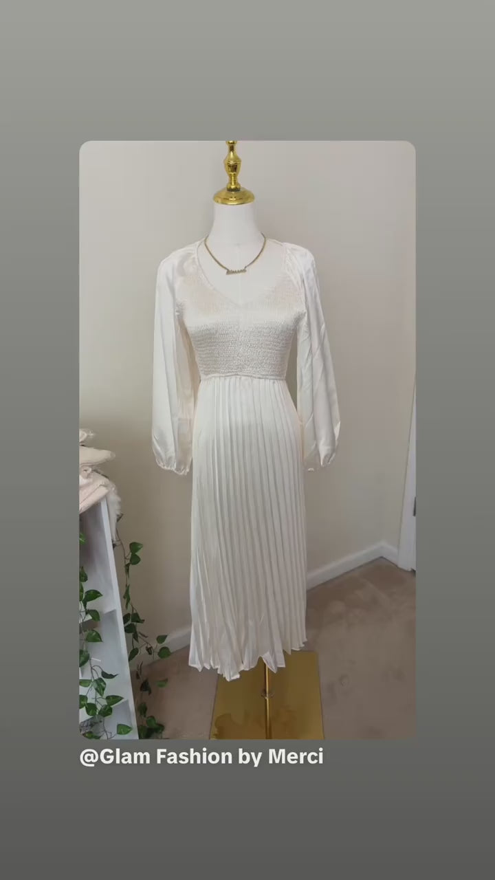 Plisado Vestido Perlado