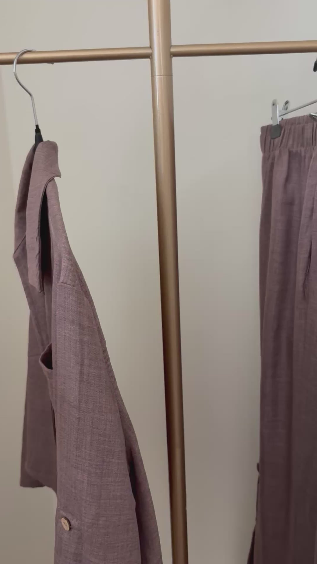 Conjunto Holgado de Manga Larga – Camisa con Lazo y Pantalón Palazzo